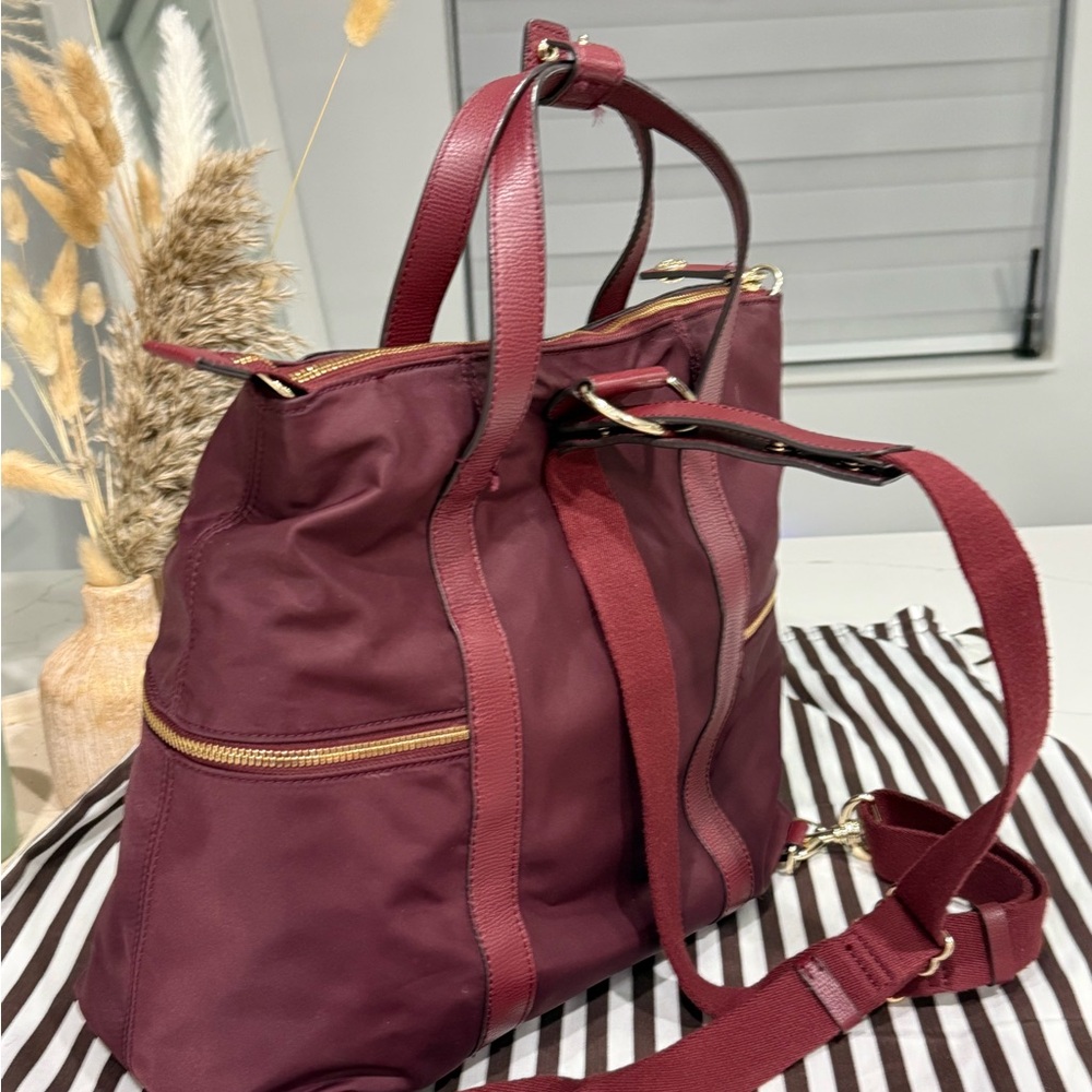 Henri Bendel Jetsetter Convertible Backpack/crossbody/tote Oxblood/Burgundy - Picture 5 of 16
